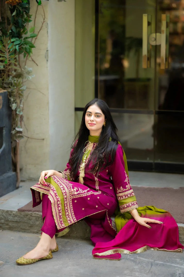 Embroidered Luxury Lawn Unstitched 3Pc | 1059