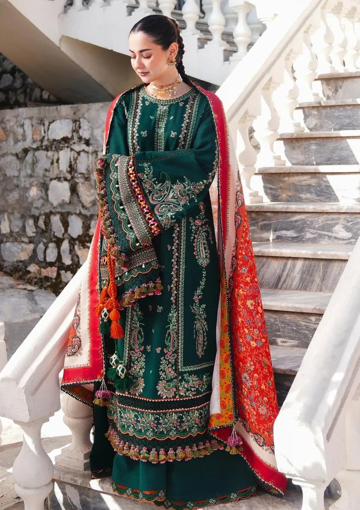 Embroidered Luxury Lawn Unstitched 3Pc | 1062