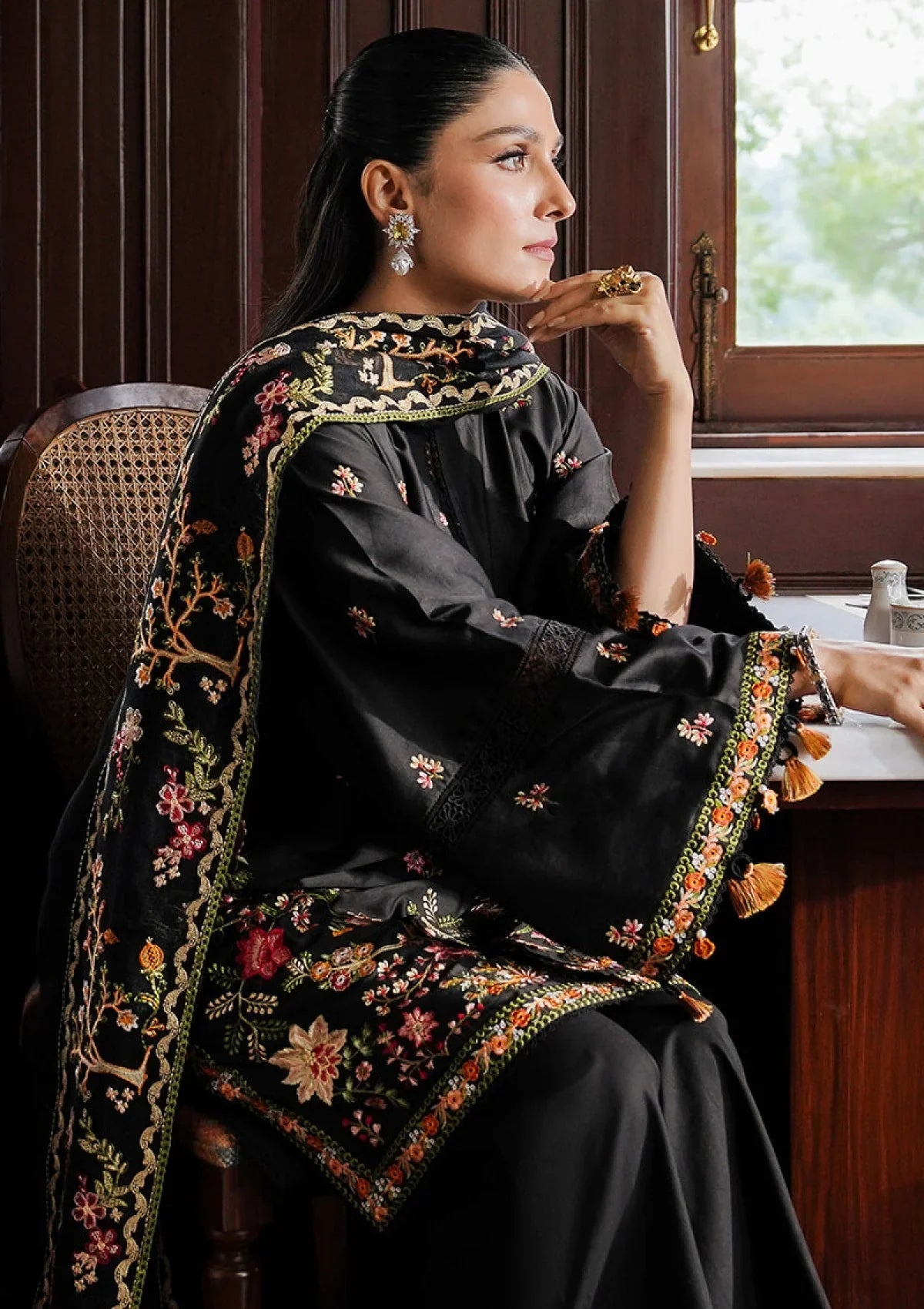 FRAME 3PC DHANAK EMBROIDERED SHIRT WITH DHANAK SHAWL AND TROUSER DN-2060